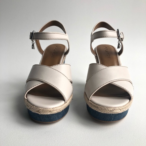 NEW COACH Eaton Chalk Leather White Wedge Sandals - Picture 3 of 8